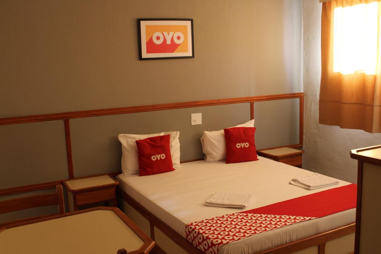 Hotel Теофилу-Отони Экстерьер фото
