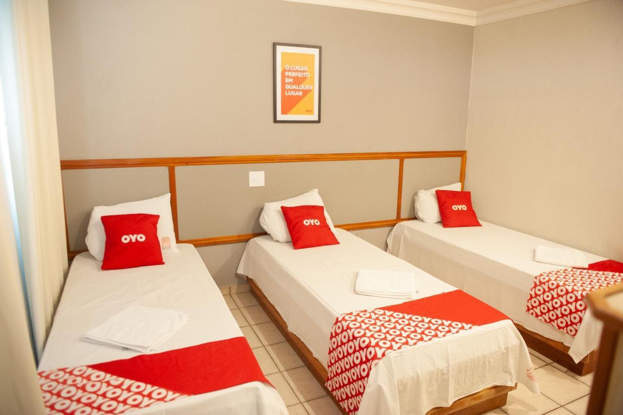 Hotel Теофилу-Отони Экстерьер фото